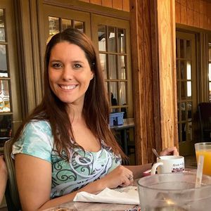 Meet your Posher, Vanessa